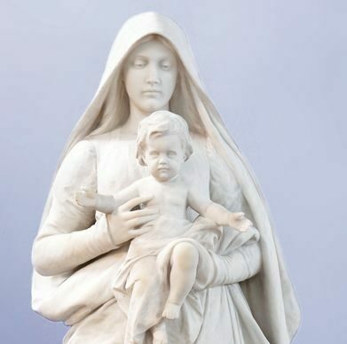 Statue of virgin Mary with baby Jesus