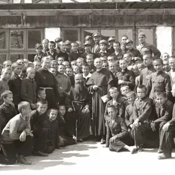 Wspolnota z Niepokalanowa