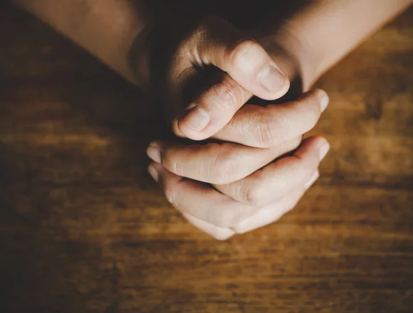 Religious ideas, praying to God Czy wiara w domu musi wyglądać idealnie?