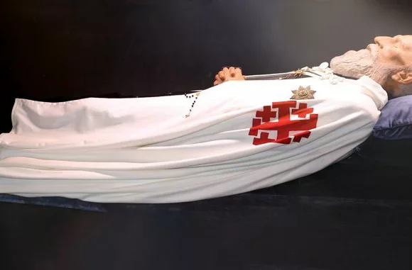 07. Temat 01 „Kapłan” szatana, który został apostołem Różańca