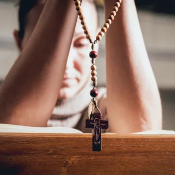 15 obietnic Matki Bożej dla odmawiających Różaniec, przekazanych bł. Alanowi de la Rupe