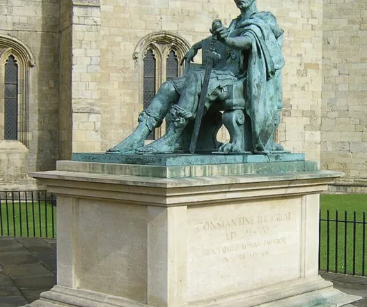 26. Felieton 02_wynik Mit „Kościoła konstantyńskiego”