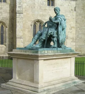 Mit „Kościoła konstantyńskiego”