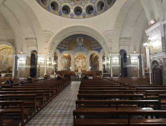 {"sha1":"ed332e155cf902a227f083380b24b21905f775d2","ext":"jpg"} Piękna Pani z Lourdes