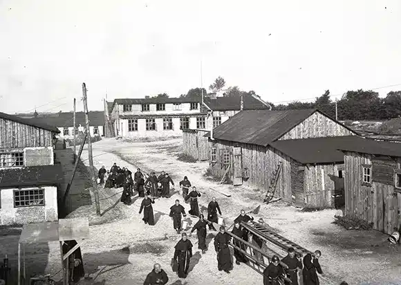 bracia_strazacy Niepokalanów – marzenie, które stało się dziełem życia św. Maksymiliana