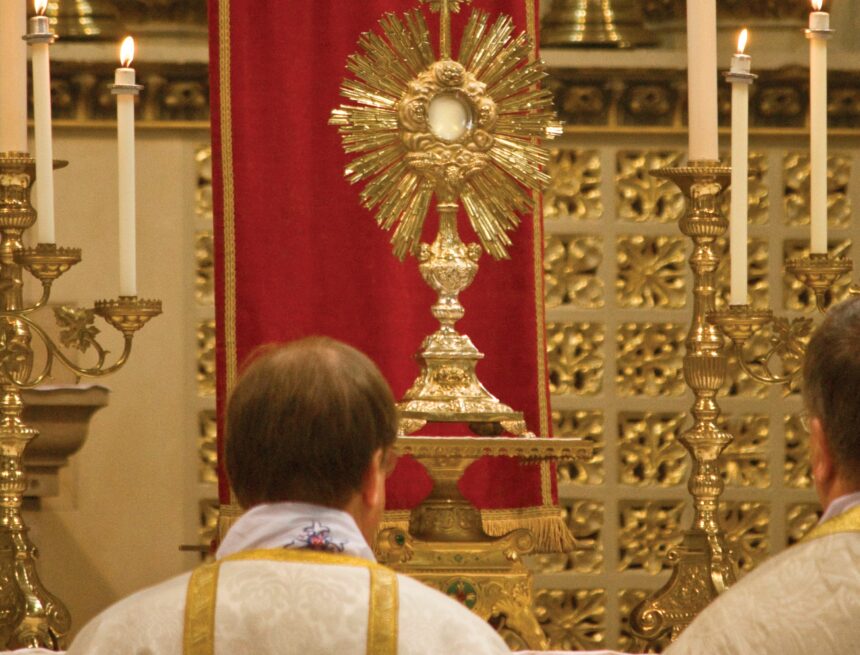 26. Felieton 01_1_1 Banalizacja Tajemnicy